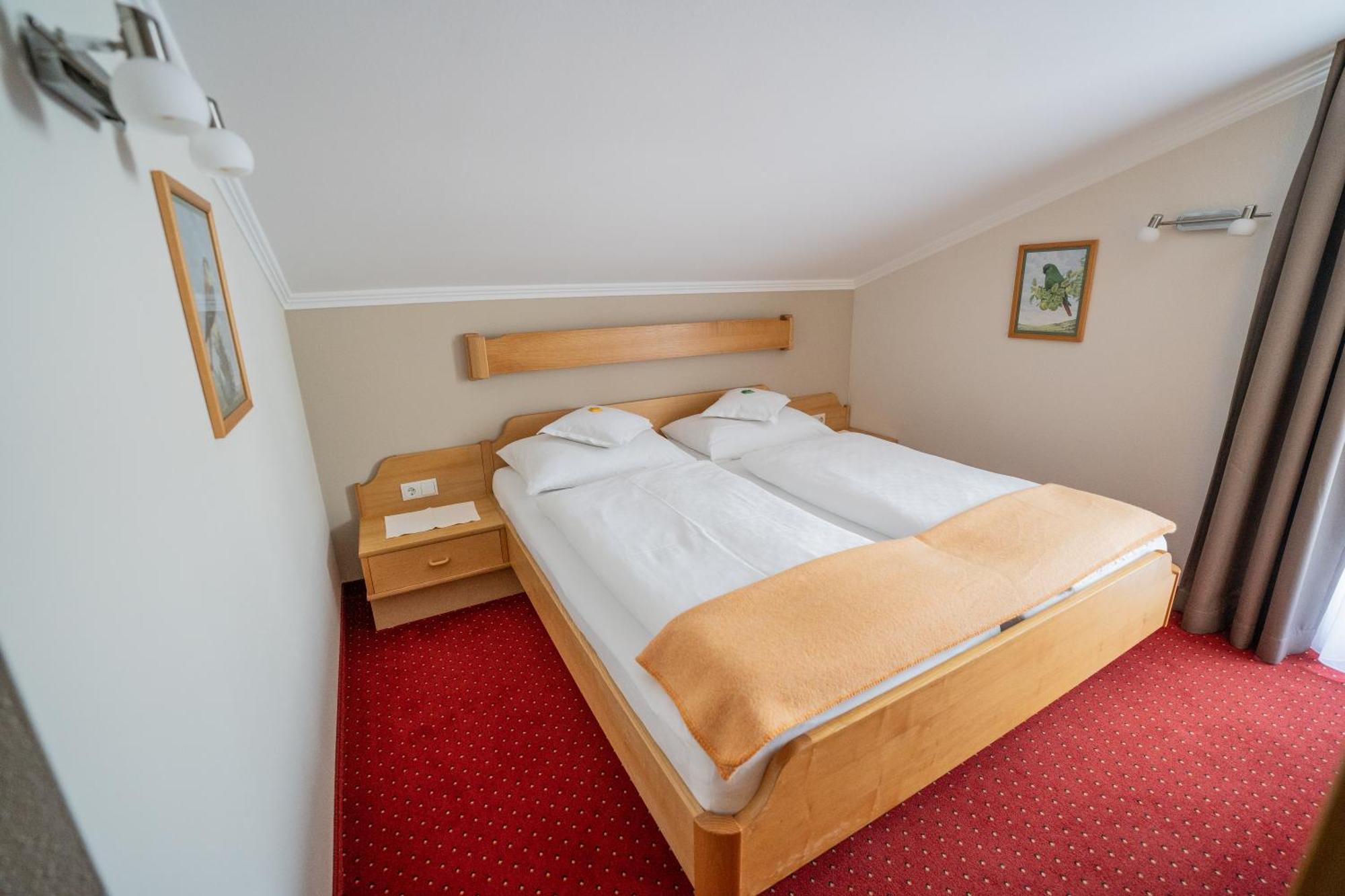 Haus Kössler Gasthof 3*